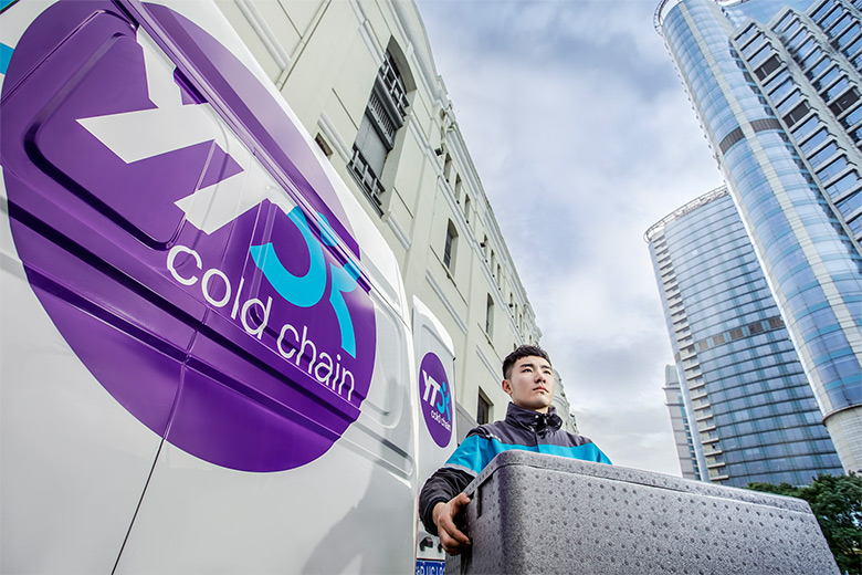 圆通速递标志，圆通速递LOGO，圆通速递品牌形象，速递品牌设计，快递品牌设计