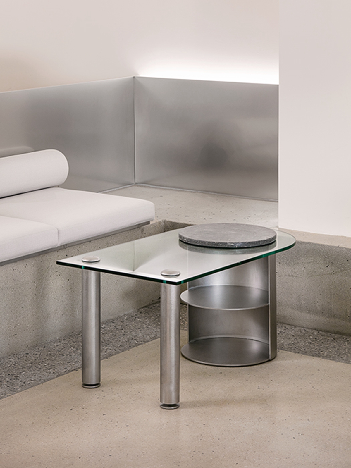 一家四季的自然风咖啡馆空间设计,一家四季的自然风咖啡馆SI设计,一家四季的自然风咖啡馆店面设计